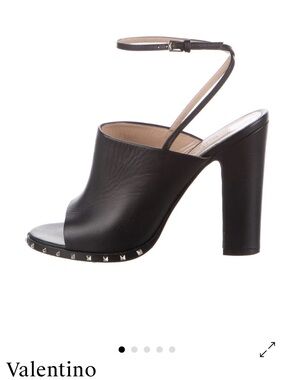 Valentino Garavani Soul Rockstud Slingback Mules Gold-Tone Stud Accents Black